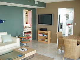 Panoramic Views of South Beach and Downt in North Bay Village, FL (Photo 3 of 6)