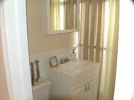 Extra Nice 3 Bed Ranch in South Waldo in Kansas City, MO (Photo 2 of 6)