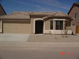 Brand new home with large den in Casa Grande, AZ