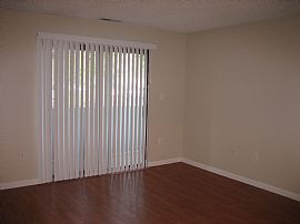 Newly Renovated 2 Bed/ 2 Bath Condo in Plainsboro, NJ (Photo 3 of 6)