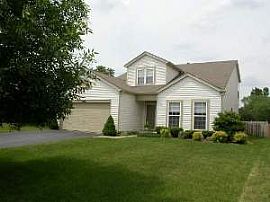  Immaculate 3 BR. 1½ Ba. 2 C-Gar in Romeoville, IL