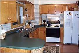 3 Bdrm house for rent in Glendale, WI (Photo 2 of 6)