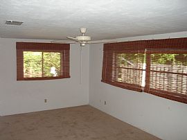 SAILBOAT ACCESS SINGLE FAMILY HOME in North Fort Myers, FL (Photo 4 of 6)