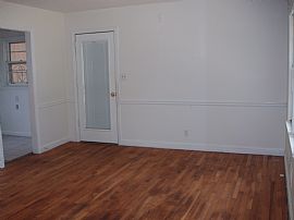 Beautiful All Brick 3/1 East Atl Home in Atlanta, GA (Photo 6 of 6)