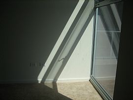 Unbelievable price for 2 brs + parking in Chicago, IL (Photo 6 of 6)