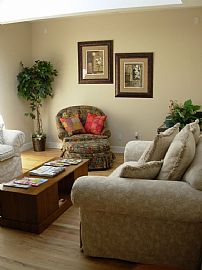 All New Upgrades 3 bedroom condo in Denver, CO (Photo 3 of 4)