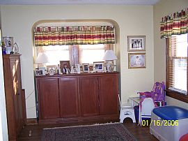 West Toledo/Library Villeage Colonial in Toledo, OH (Photo 3 of 4)