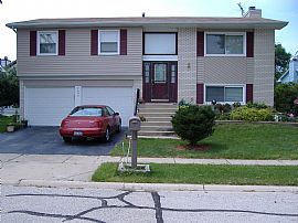  benington in North Hoffman Estates in Hoffman Estates, IL