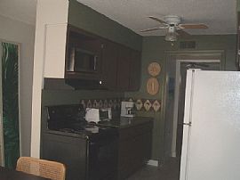 Furnished condo-tennis-boat dock-pool in Fort Walton Beach, FL (Photo 2 of 2)