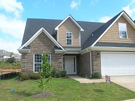 Lovely 4 Bdrm Home in McDonough, GA