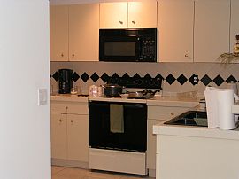 Beautiful, Single Family Home in Pompano Beach, FL (Photo 3 of 4)