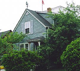 Beach house, Willard Beach in Portland, ME