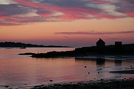 Beach house, Willard Beach in Portland, ME (Photo 4 of 5)