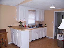 SINGLE FAMILY HOME NEAR WARRENTON (AMISS in Amissville, VA (Photo 4 of 6)