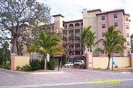 HURRY! BRAND NEW/WATERVIEW/BELOW MARKET! in Sarasota, FL