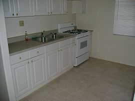 Duplex two blocks from the Beach in Imperial Beach, CA (Photo 2 of 4)