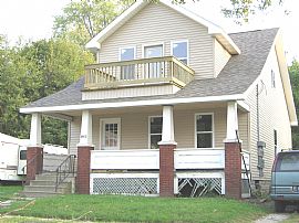 Beautiful 1 bedroom apartment in Flint, MI