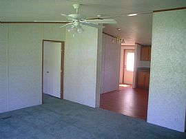 2003 3bedroom 2bth 1acre+ all appliances in Bonham, TX (Photo 2 of 6)