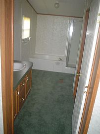 2003 3bedroom 2bth 1acre+ all appliances in Bonham, TX (Photo 5 of 6)