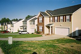 3-Bed, 2.5 Bath Home in Newer Community in Charlotte, NC (Photo 6 of 6)