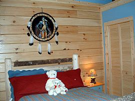 log cabin in Franklin, NC (Photo 3 of 6)