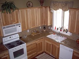 4 Beds room 2900 sf house for rent in Vancouver, WA (Photo 5 of 6)