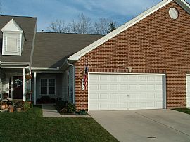 Executive rental on 16th green in Delmar, MD