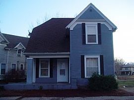4 Br. Home in Historic Chapin Park in South Bend, IN