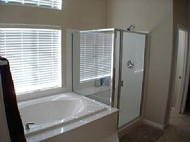 Huge New Single Story - Great Layout in Las Vegas, NV (Photo 6 of 6)