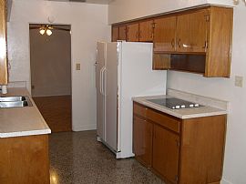 Very Clean Home Near Winter Park/Orlando in Orlando, FL (Photo 5 of 6)