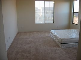 5BR / 3.5BA / 3CG Home in Maricopa in Maricopa, AZ (Photo 5 of 6)