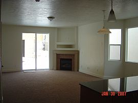 Beautiful Golf community home for rent in Lehi, UT (Photo 1 of 3)