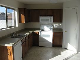 Great 3 BD/ 2 BA Home in Maricopa in Maricopa, AZ (Photo 2 of 6)