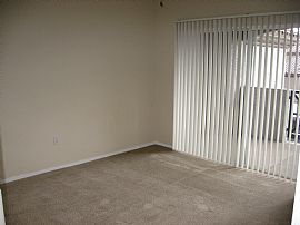 Great Move-in Specia! 1BR / 1BA Condo in Phoenix, AZ (Photo 2 of 6)