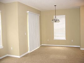 Brand New Luxury Townhome in Riverview, FL (Photo 5 of 6)