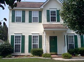 Pool and Tennis Community near Charlotte in Concord, NC