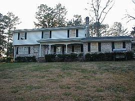 Spacious Single Family Home in Stone Mountain, GA