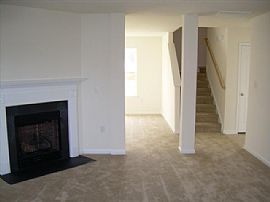 ONE LOOK WILL DO in Charlotte, NC (Photo 4 of 4)