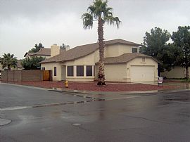 $1000 / 3br - 2 STORY 3BR WITH LOFT 2.5B in Surprise, AZ
