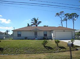 Great Location ! in Port Saint Lucie, FL