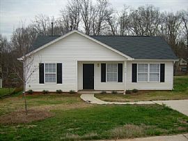 1439 Clooney Lane in Charlotte, NC