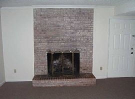 8732 Knowsley Road in Charlotte, NC (Photo 2 of 4)