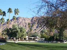 Beautiful 3 bedroom on Golf Course in Palm Springs, CA (Photo 5 of 6)