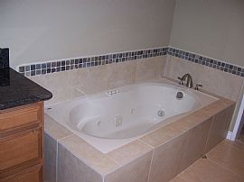 Beautiful 3 bedroom on Golf Course in Palm Springs, CA (Photo 6 of 6)