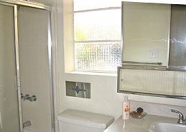 Beautiful 2+2 in Valley Village!!! in Valley Village, CA (Photo 1 of 6)