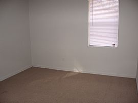 2/1 Unit Available Immediately in Riverdale, GA (Photo 6 of 6)