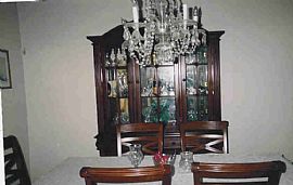 5 bedroom house with full basement in Snellville, GA (Photo 4 of 6)