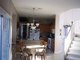 Henderson Gated Comm. in a Cul-de-Sac in Henderson, NV (Photo 5 of 6)