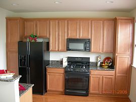 Gorgeous Townhome for Rent in Leesburg, VA (Photo 2 of 5)