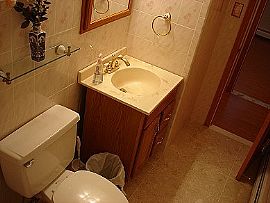 Single Family Home for Rent in Woodbridge, VA (Photo 4 of 4)